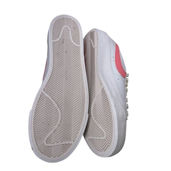 Nike Blazer Low 77 White & Pink Swoosh Sneakers Boys Size 7Y New With Tags - Picture 13 of 13